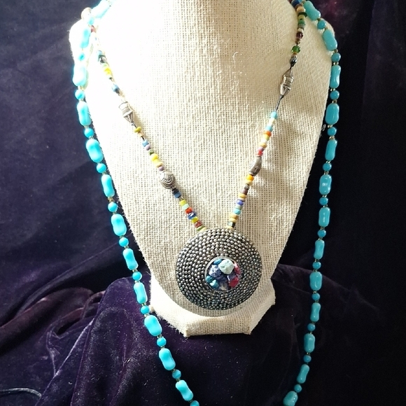 Multicolor Beaded Necklace with Silver Pendant - Picture 4 of 11